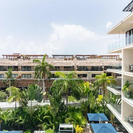Contemporary Design Oceana 422 Playa Del Carmen Condo-3