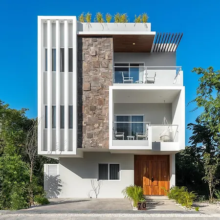 5 Bedroom Luxury Villa Sevilla Your House In Playa Del Carmen-3