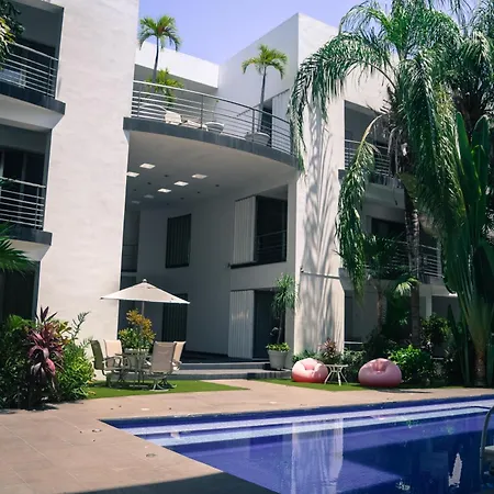 Almarea Vacation Condo-3