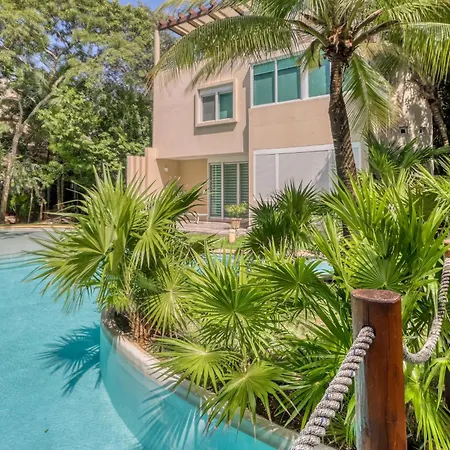 La Escondida-3