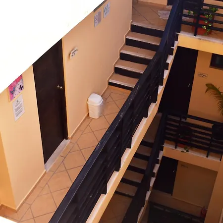 Hotel Eleven-2