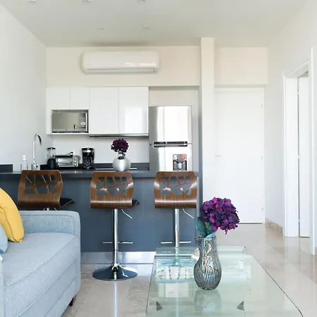 Tropic Playa Apartments-2