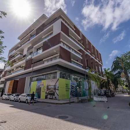 Kuxtal Luxury Condo With Rooftop-3