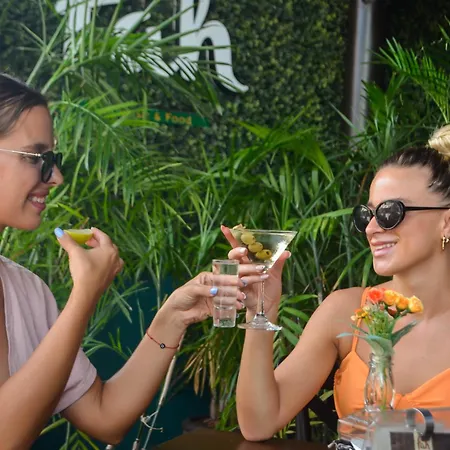 Siesta Fiesta Hotel - 5Th Avenue (Adults Only)-3