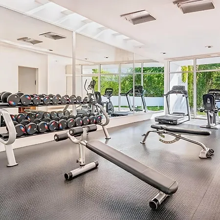 Luxury Duplex 2Br Pool & Garden View Quiet 30M From 5Th Ave With Gym & Parking-3