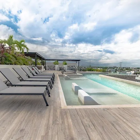 Condo Verde Oasis - Central 2 Bedroom With Pool, Gym, Private Terrace - At Veranto Condos-3