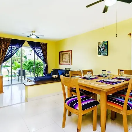 Private Villa With Pool, Golf, Patio & 5Th Ave Access-3