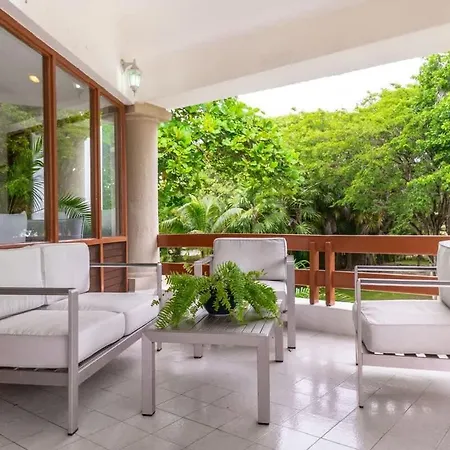 Matuk Beach House I Playacar 1-2
