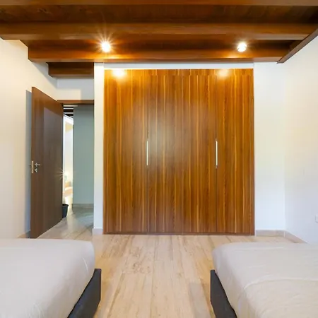 Luxury 3 Bedroom Condo - Infinity Pool - Awa Residences - Condo Anahuac 110-2