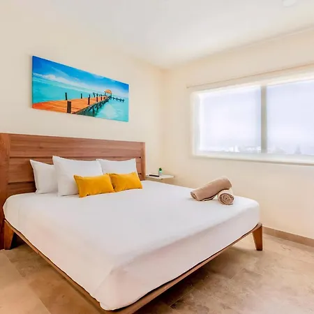 Veranto Condo Near 5Th Ave W Pool Access-3