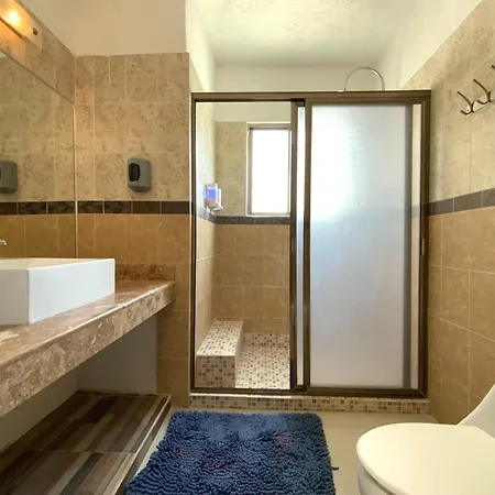 Villa Selvatica Con Piscina En Playa Del Carmen-3