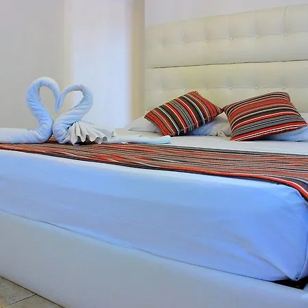 Apartamentos Las Torres-2
