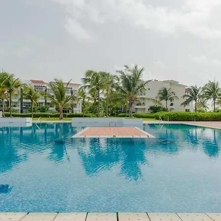 Marea Azul Condominium By Chezplaya-3