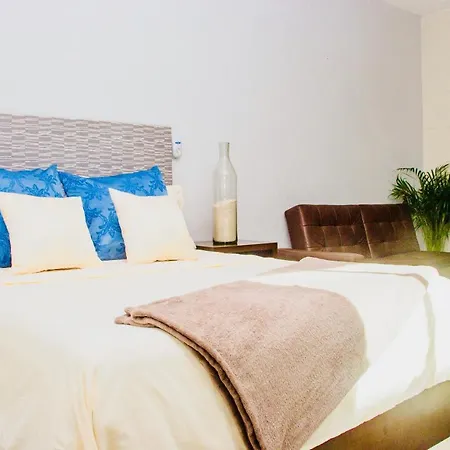 Aquamarina Suites-2
