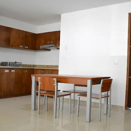 Condo 5 50 1Bd By Project 4 Life-3