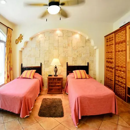 Mar Y Sol Villa By Chezplaya-2