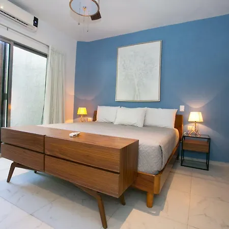 Groovy 1Br Condo At Great Location By Happy Address-2