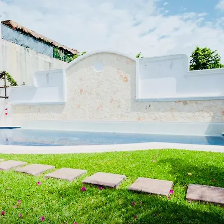 Gorgeous 11 People Comfort Villa With Pool Playacar Phase 2-3