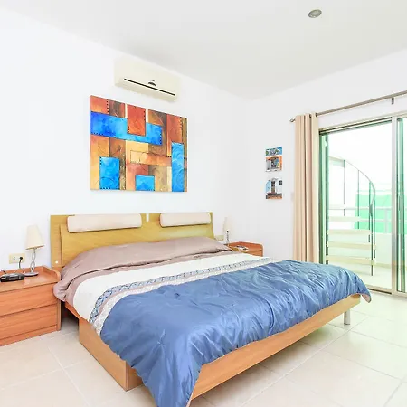 Condo Cristina By Riviera Rentals-2
