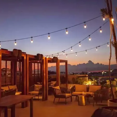 It Residence, Top Location, Luxury 2 Bedroom Two Roof Pools Beach Club Included-3