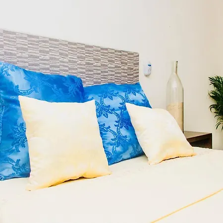 Superior Studio 20 Aquamarina Suites-3