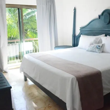 Pent-House En Paseo Del Sol, Coral 303-2