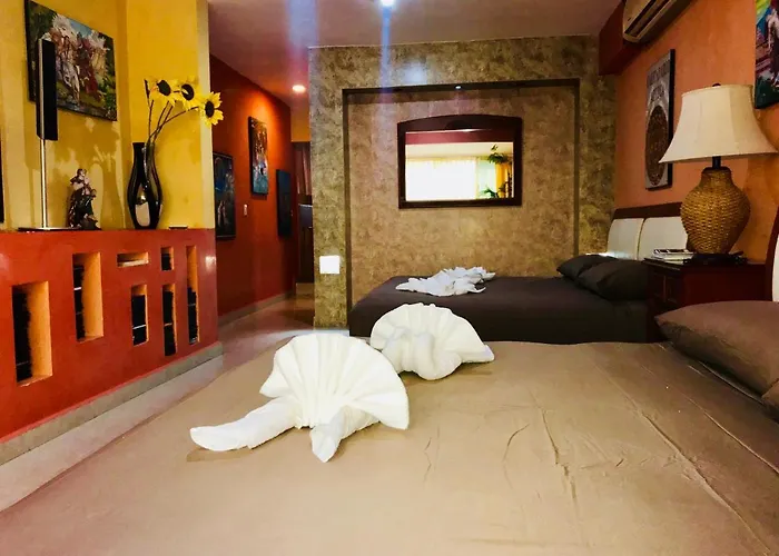 Beautiful Townhouse Villa Located In Playacar Phase 2 Playa del Carmen admite animales