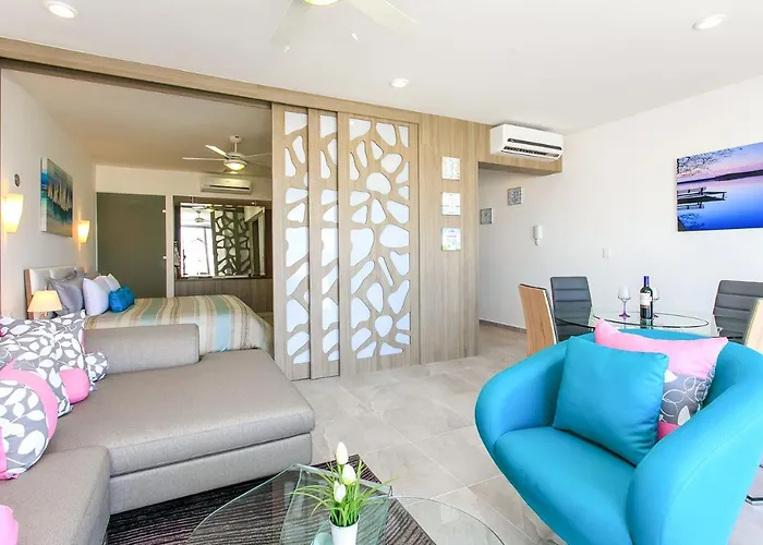 Stunning Marea With Stellar Oceanview Rooftop Pool! Playa del Carmen