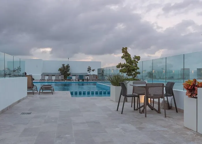 2Br Apt In The Heart Of Playa, Condo Ipana Brand New, High Speed Wifi, 3 Rooftop Pools, Gym And Rooftop Bar With Ocean View Playa del Carmen admite animales