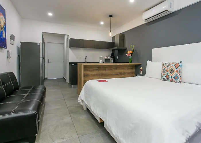 Studio 30 Condhotel By Nah Hotels Playa del Carmen Con una Pista de Golf