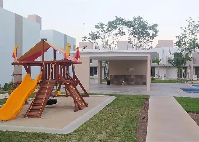 Villa La Ceiba Playa del Carmen con Piscina