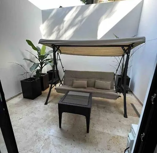 Departamento Estudio Con Patio Ideal Para Descansar Con Ventana Antiruido Playa del Carmen