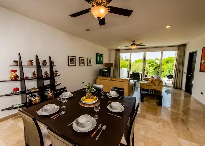 2 Bedroom Condo In Playa Del Carmen - Mexico
