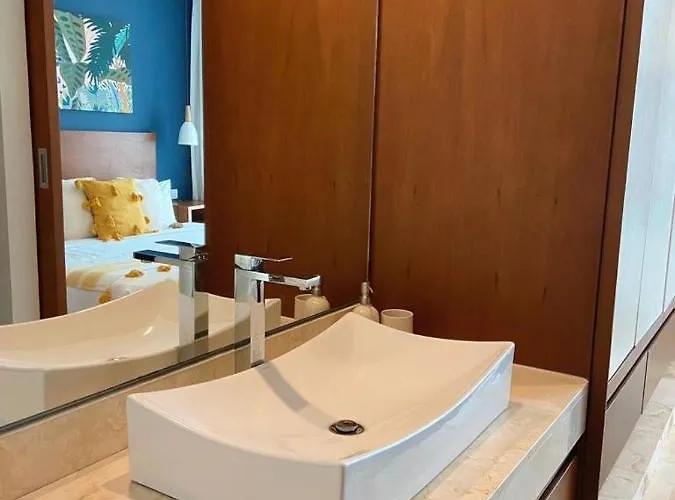 Apartment In Playa Del Carmen, Two Bedroom 5Th Ave Location admite animales