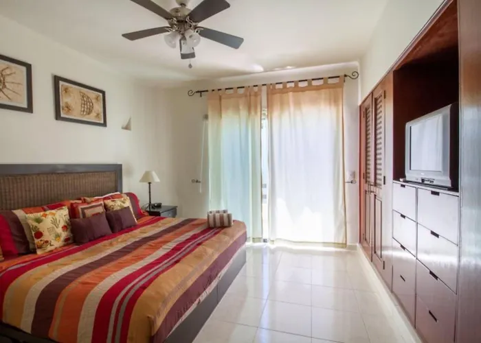 Lush Condo Pvt Rooftop Plunge Pool Near 5Th Ave Playa del Carmen