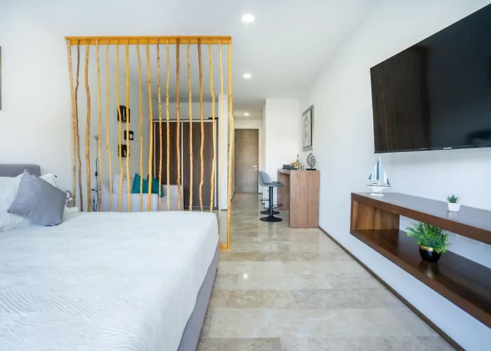 Modernos Estudios a pasos De La 5ta Av Pool view - By Yeah Playa del Carmen admite animales