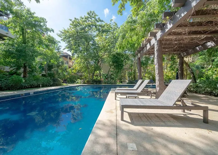 Condo Valentine 5 Star, 4 Pools, Gym, Concierge Services, 24-Hr Security Playa del Carmen acceptant les animaux