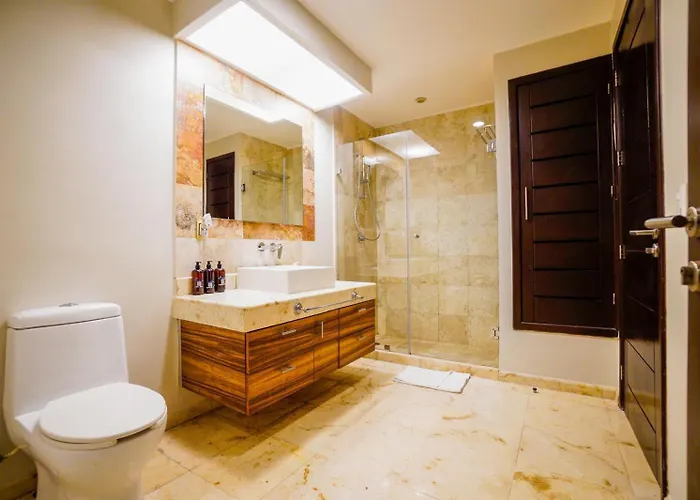 Oceanfront Condo A Block Off 5Th In Heart Of Playa Playa del Carmen acceptant les animaux