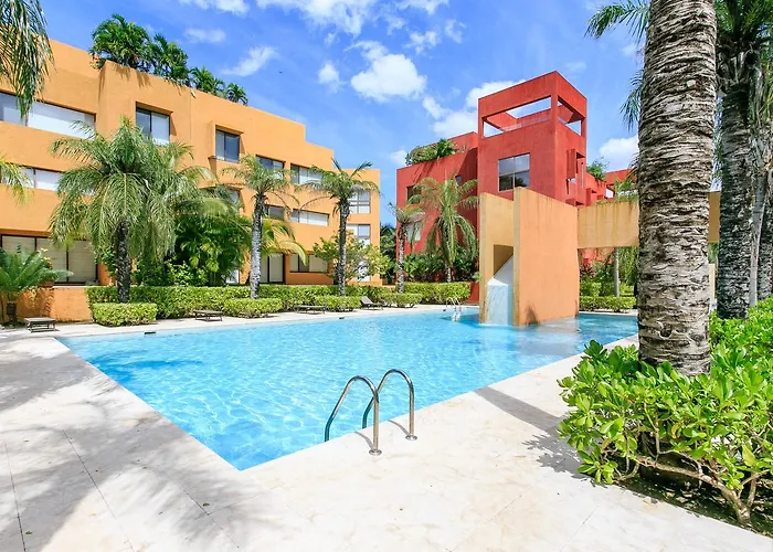 Private Pool Penthouse, Bikes Plus Resort Pool Onsite! Playa del Carmen